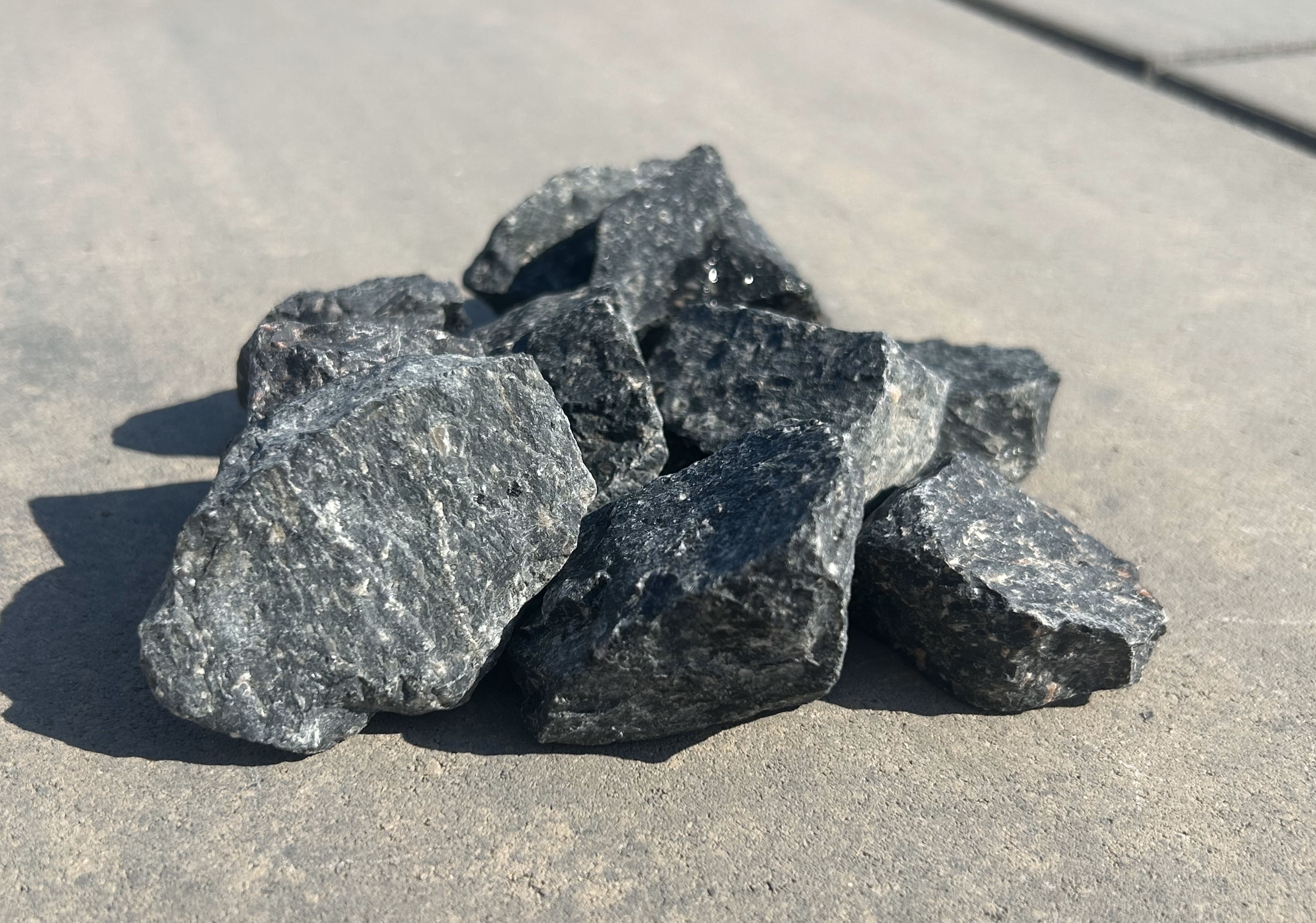BLACK GRANITE DECORATIVE- NEW